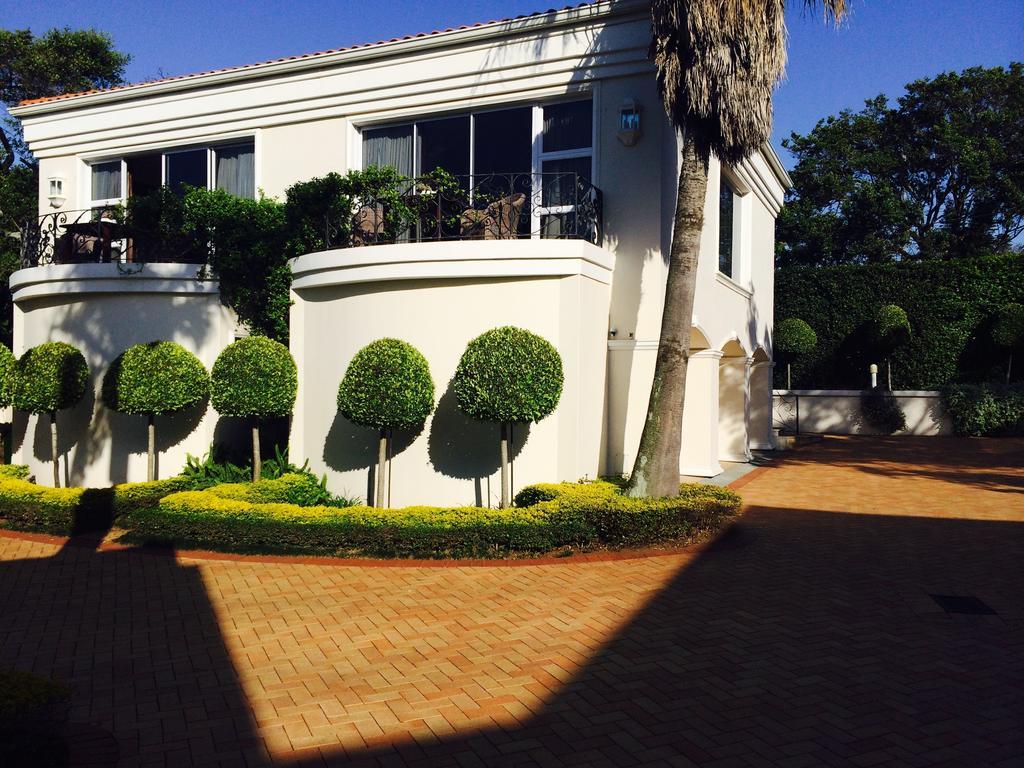 Luxury Beach Apartments Amanzimtoti Exterior foto